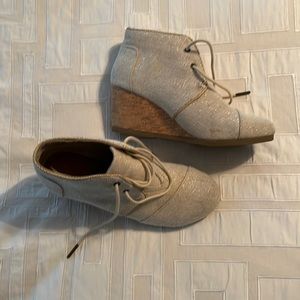 Canvas wedge booties
